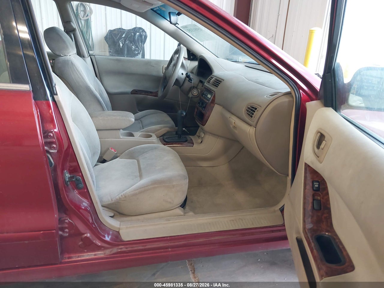 2001 MITSUBISHI GALANT ES · 5/11