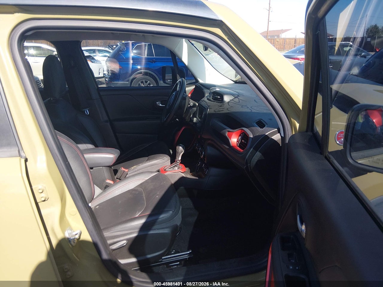 2015 JEEP RENEGADE TRAILHAWK · 5/10