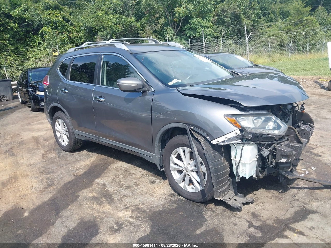 2015 NISSAN ROGUE SV