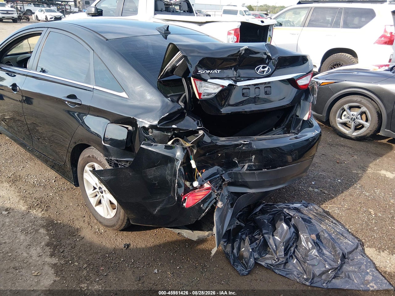 2014 HYUNDAI SONATA GLS · 6/11
