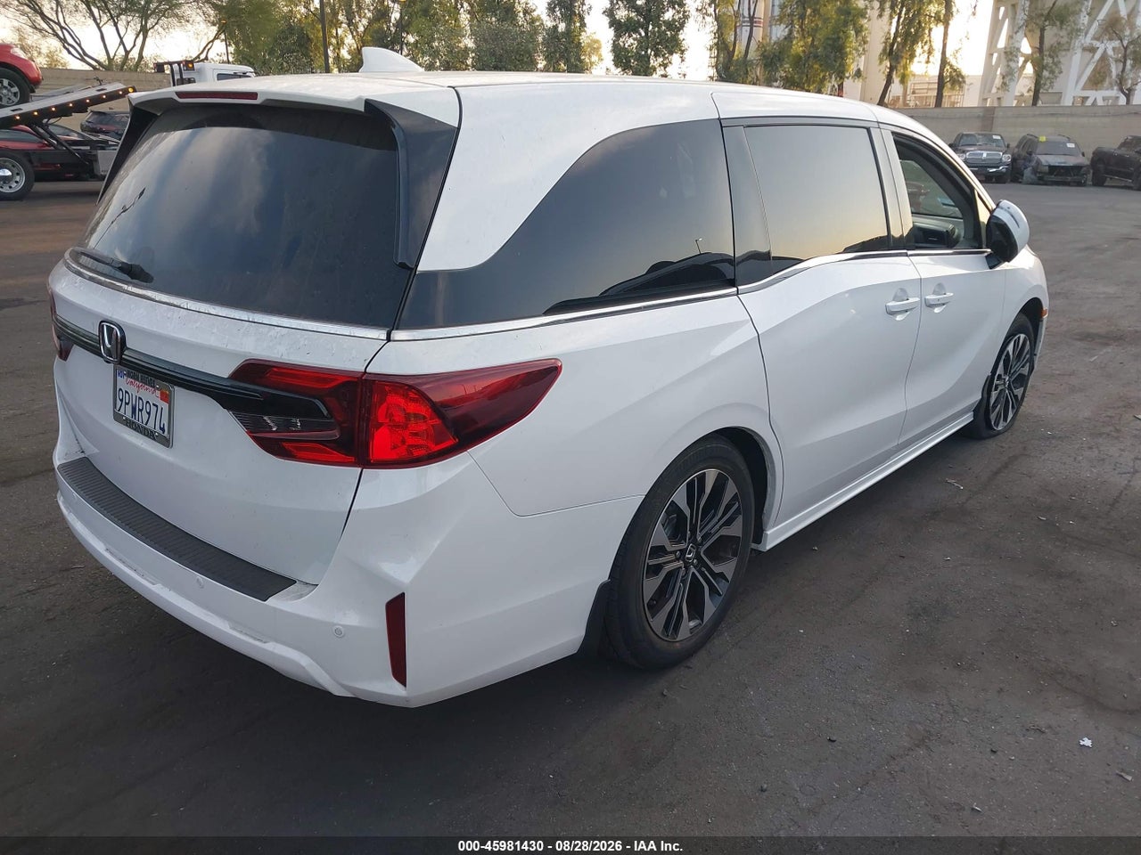 2025 HONDA ODYSSEY ELITE · 4/11