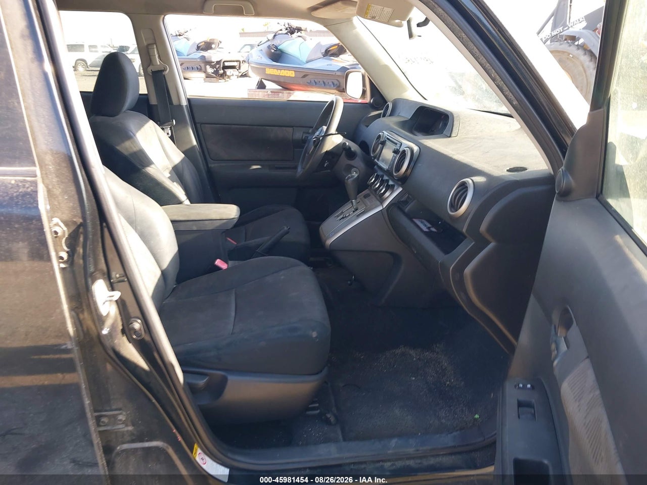 2013 SCION XB · 5/11