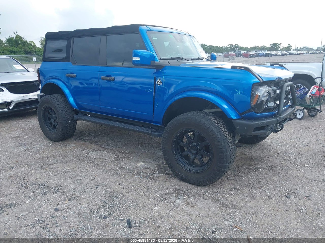 2023 FORD BRONCO OUTER BANKS