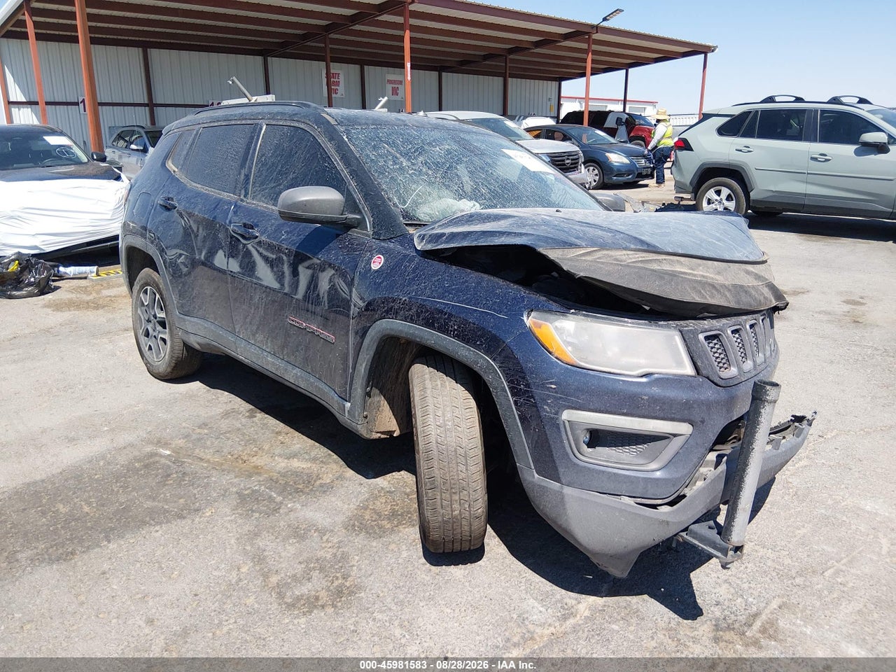 3C4NJDDB5KT****** · 2019 JEEP COMPASS TRAILHAWK 4X4