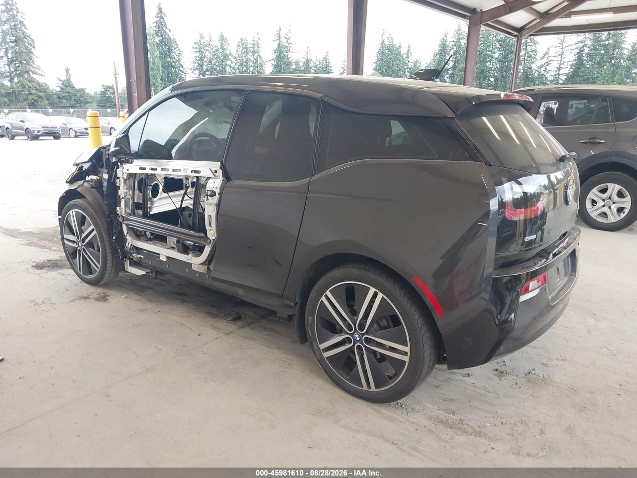 2015 BMW I3 BASE W/RANGE EXTENDER · 3/11