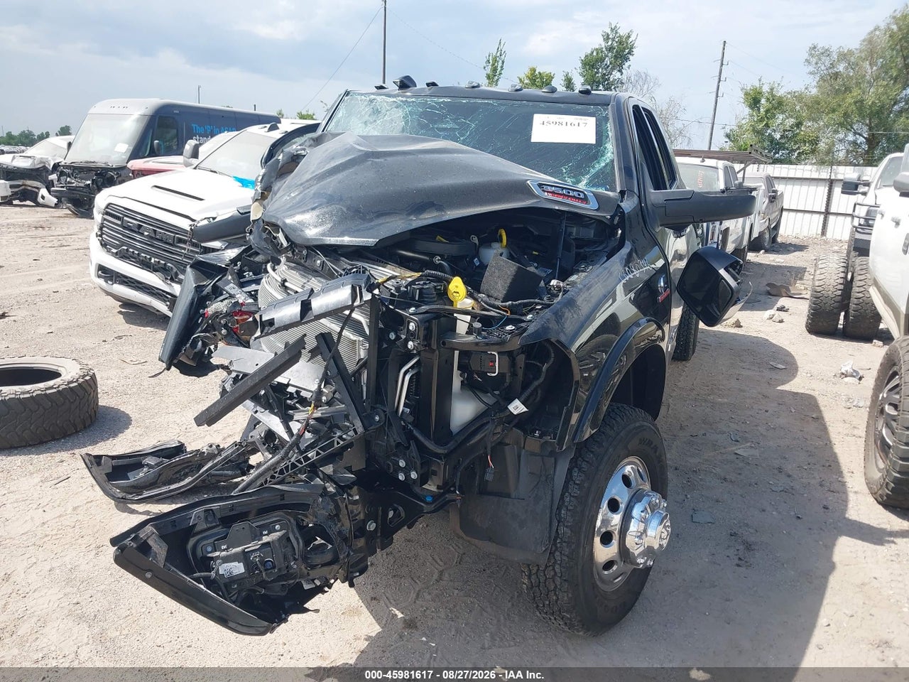 2026 RAM 3500 LIMITED LONGHORN  4X4 6'4 BOX · 6/10