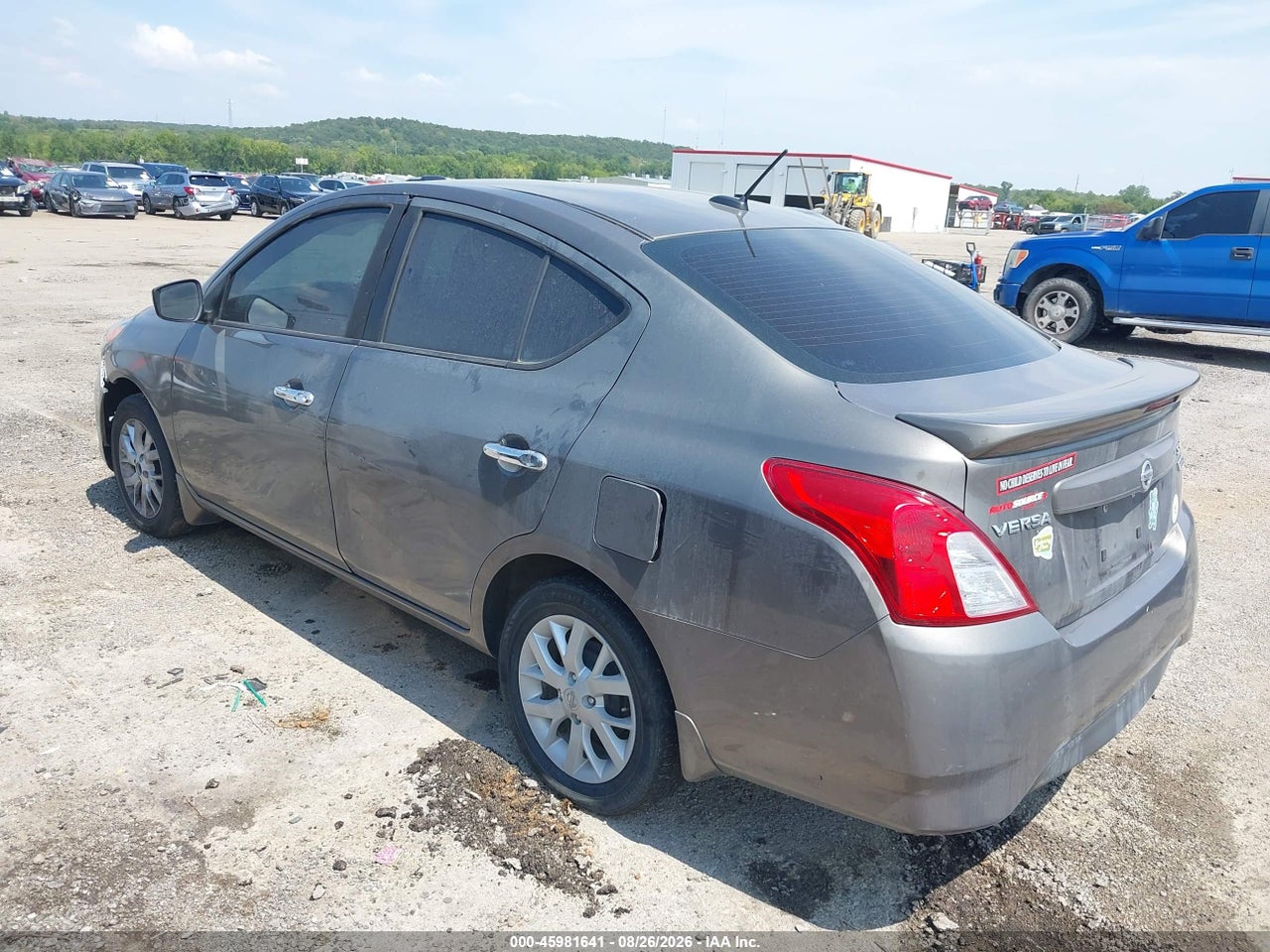 2017 NISSAN VERSA 1.6 SV · 3/11