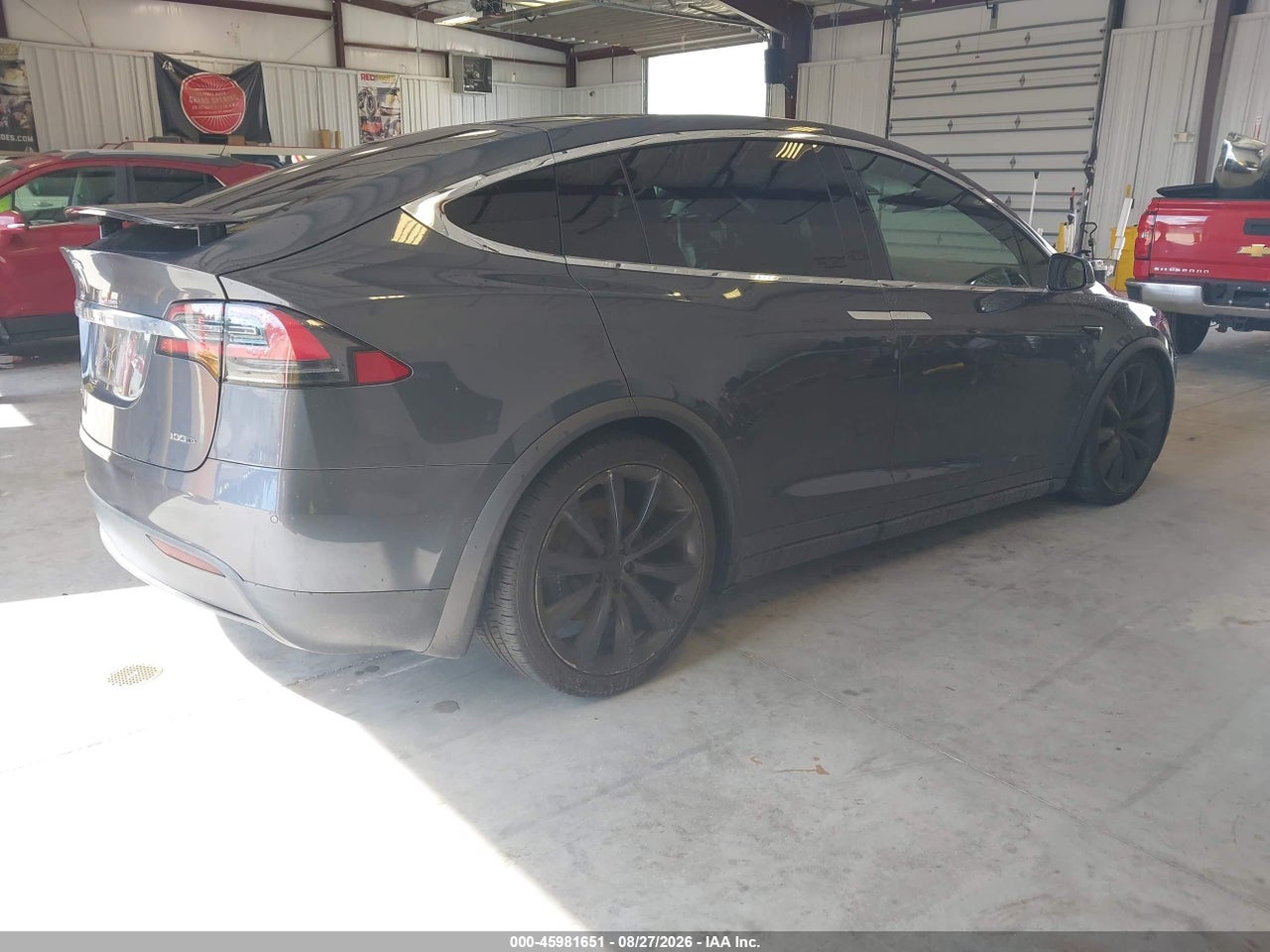 2017 TESLA MODEL X 100D/75D/90D · 4/9