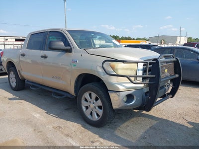 5TFDW5F18AX****** · 2010 TOYOTA TUNDRA GRADE 5.7L V8