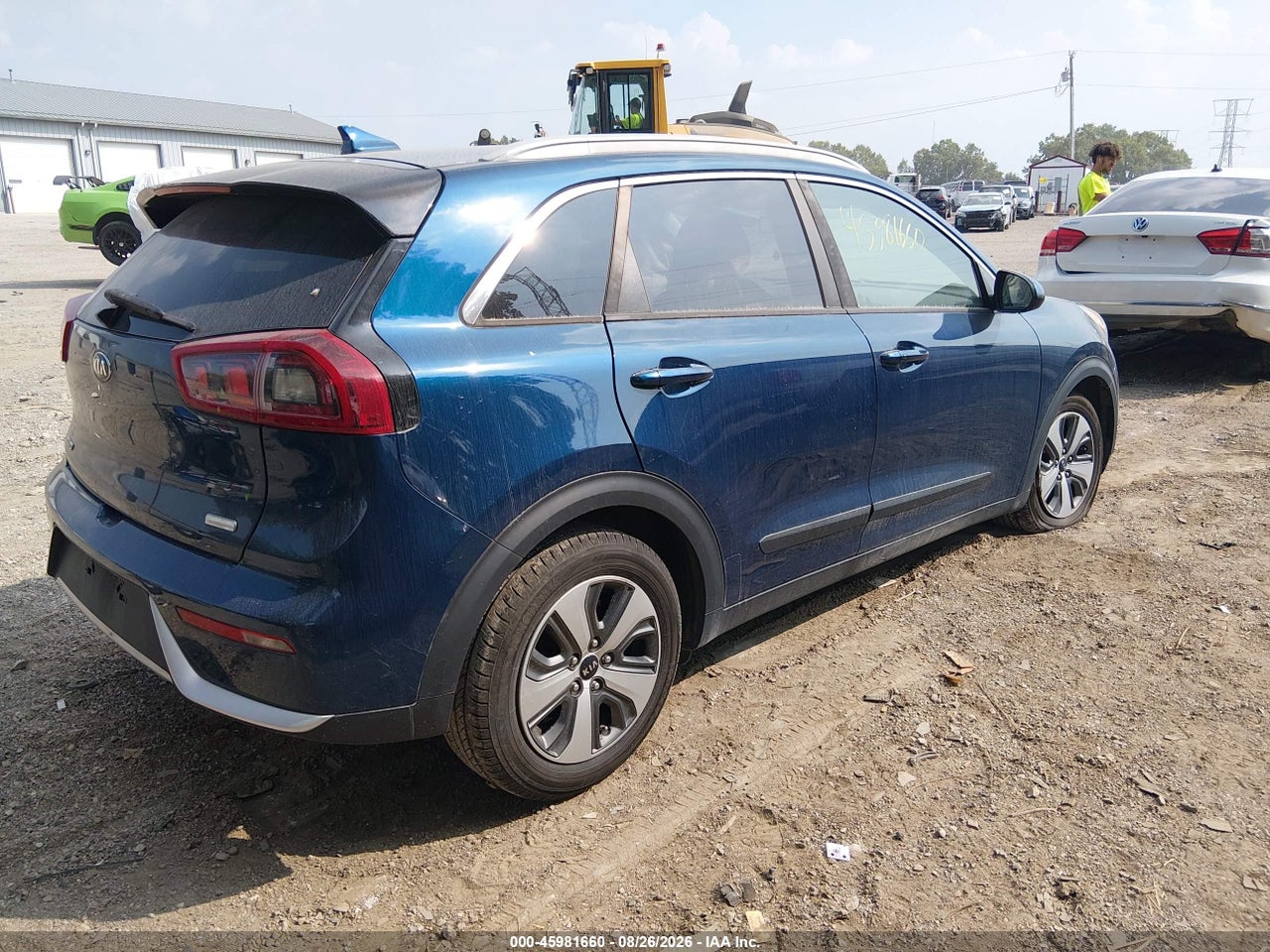 2019 KIA NIRO LX · 4/10