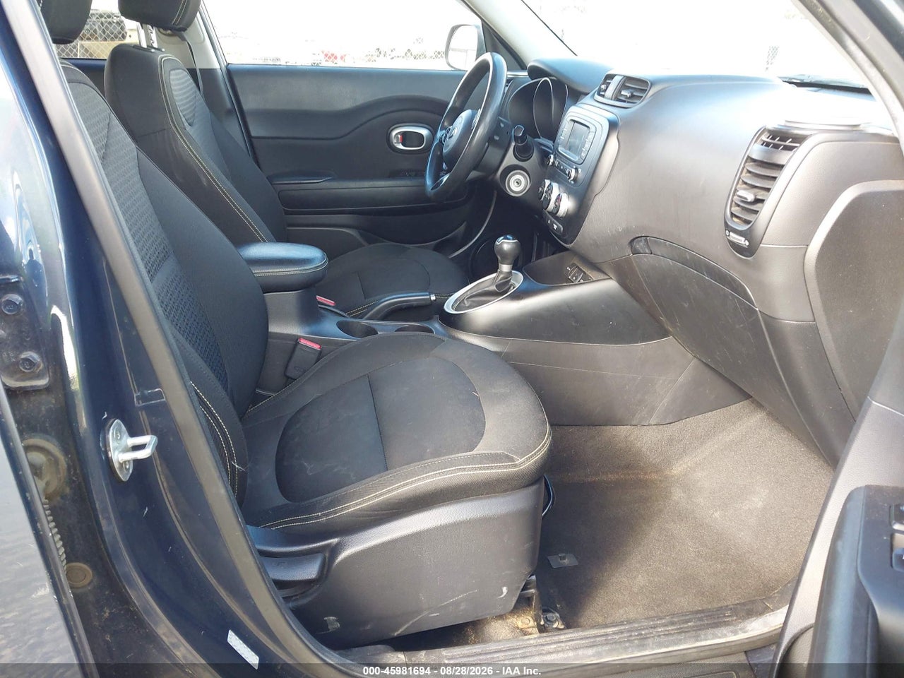 2016 KIA SOUL + · 5/11