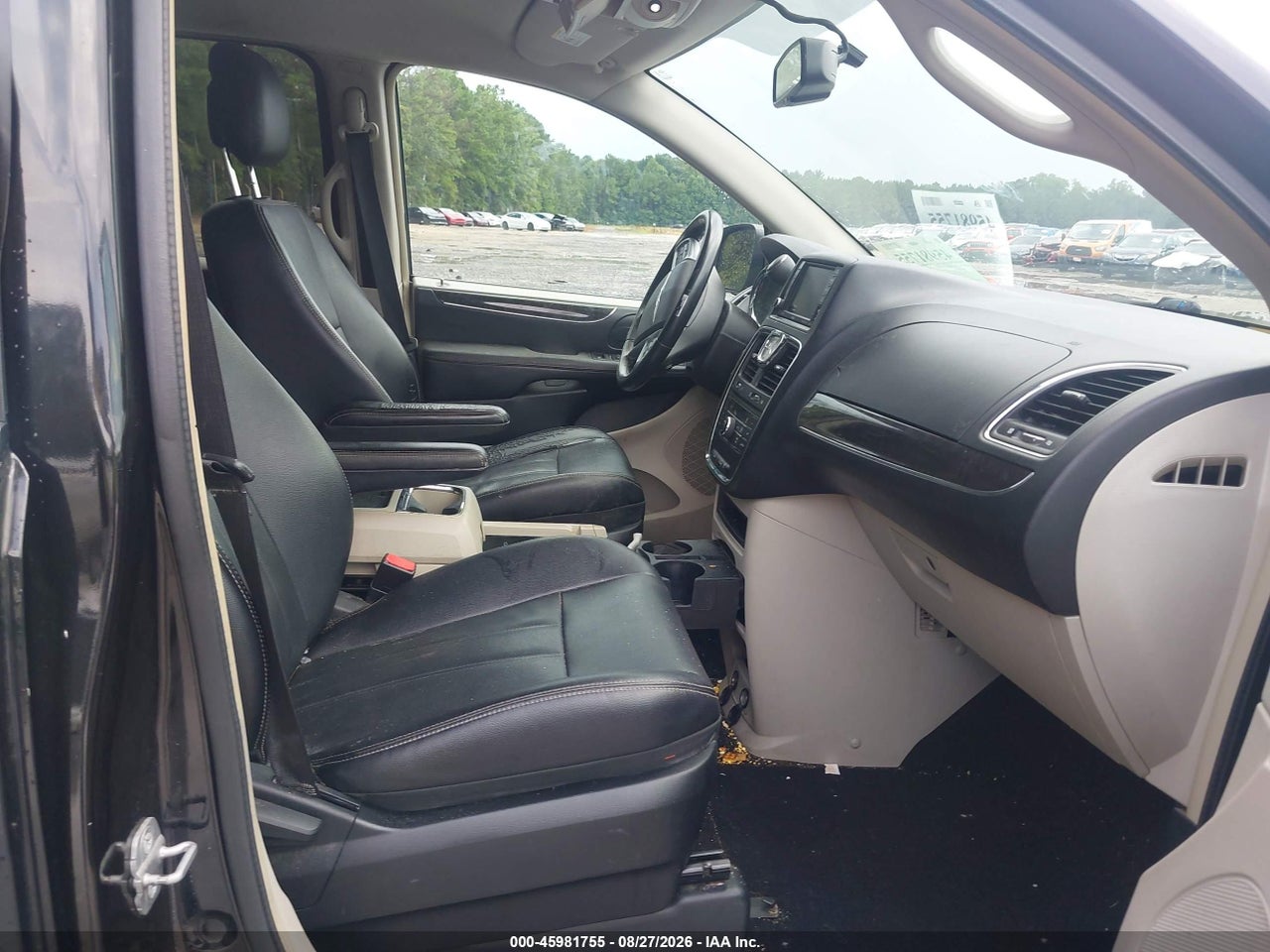 2014 CHRYSLER TOWN &amp; COUNTRY TOURING · 5/11
