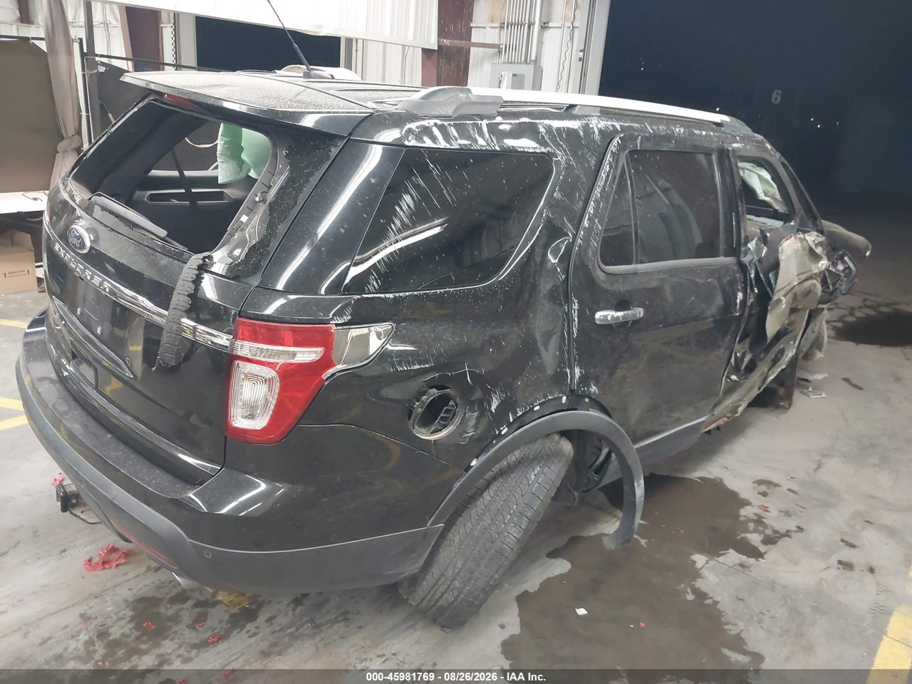2013 FORD EXPLORER XLT · 4/10
