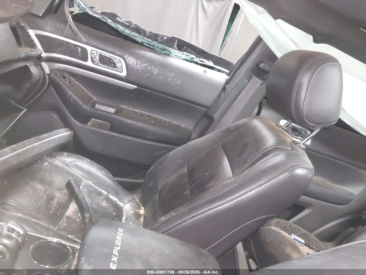 2013 FORD EXPLORER XLT · 5/10
