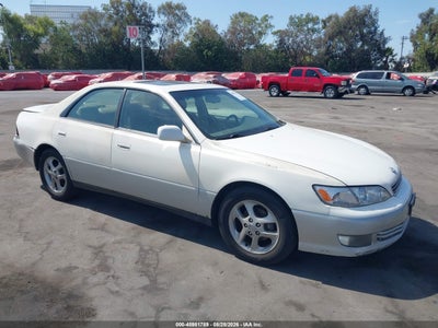 JT8BF28G415****** · 2001 LEXUS ES 300