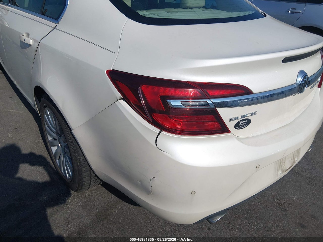 2015 BUICK REGAL TURBO/E-ASSIST PREMIUM I · 6/11