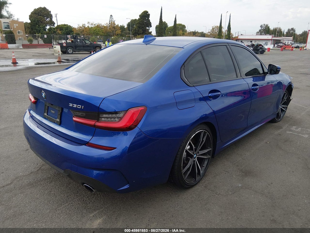 2019 BMW 330I · 4/11