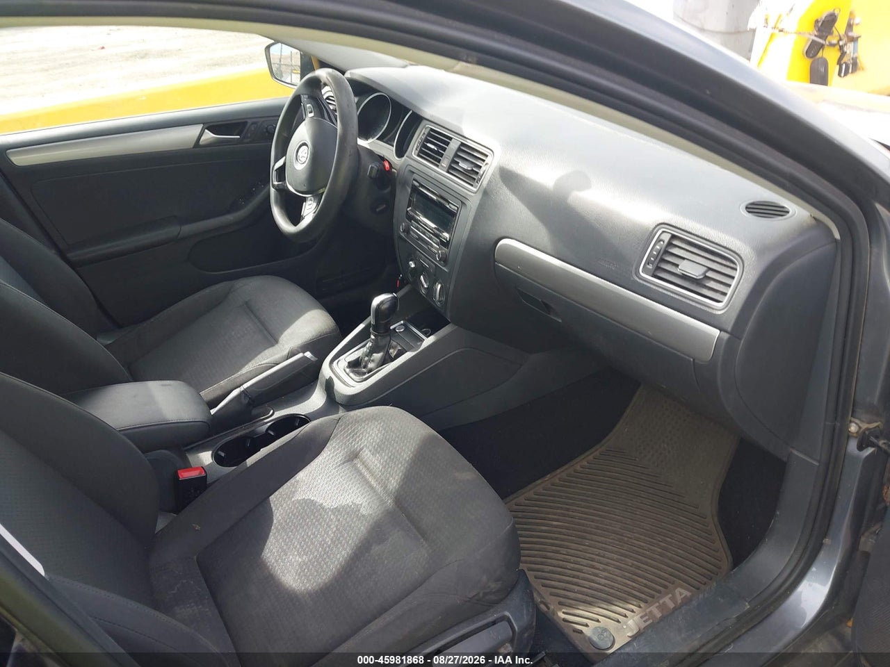 2015 VOLKSWAGEN JETTA 1.8T SE · 5/11