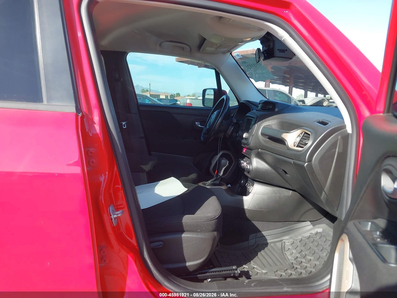 2016 JEEP RENEGADE LATITUDE · 5/11