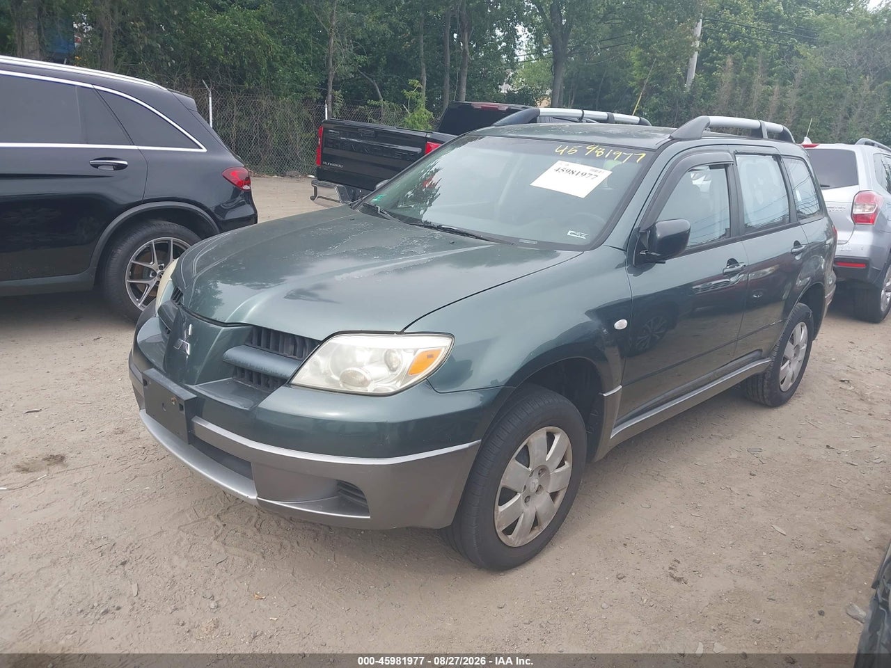 2006 MITSUBISHI OUTLANDER LS · 2/11