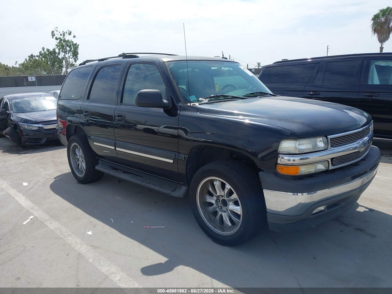 1GNEC13T55R****** · 2005 CHEVROLET TAHOE LS