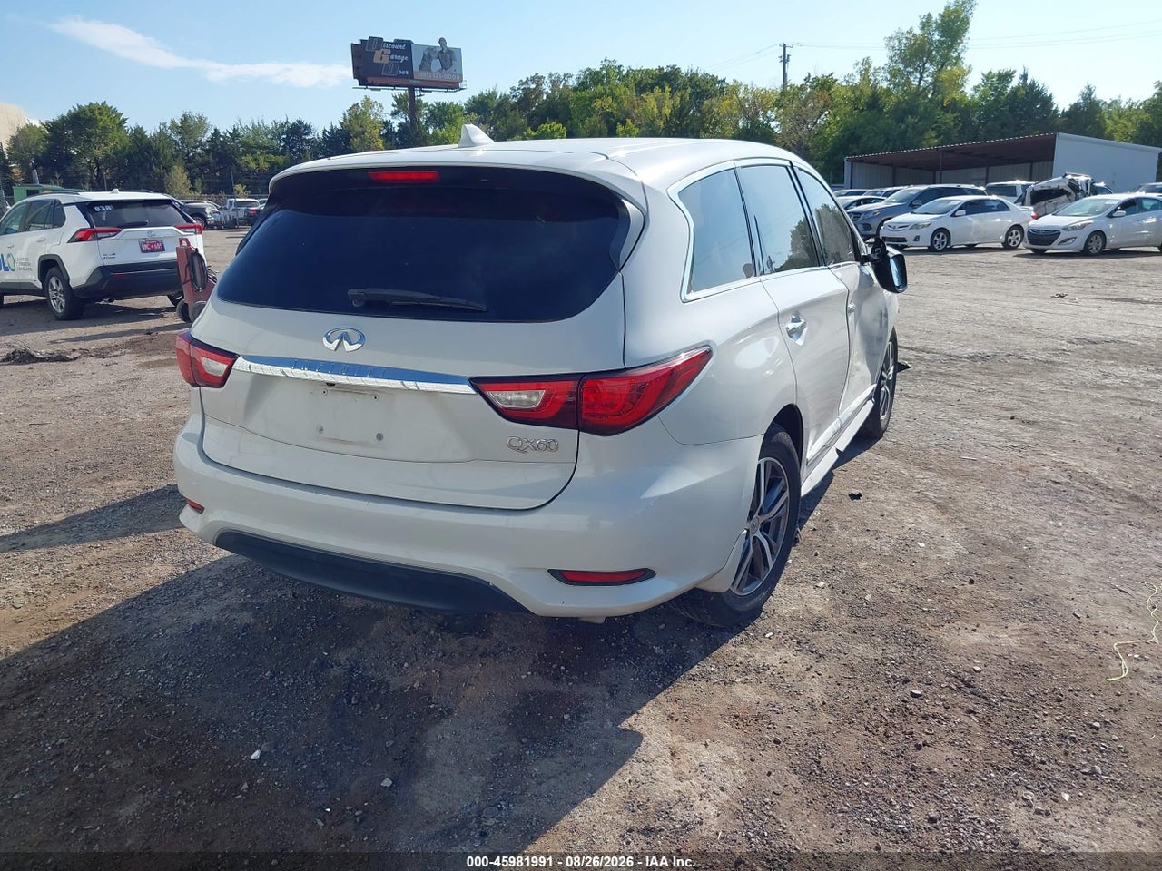 2016 INFINITI QX60 · 4/11