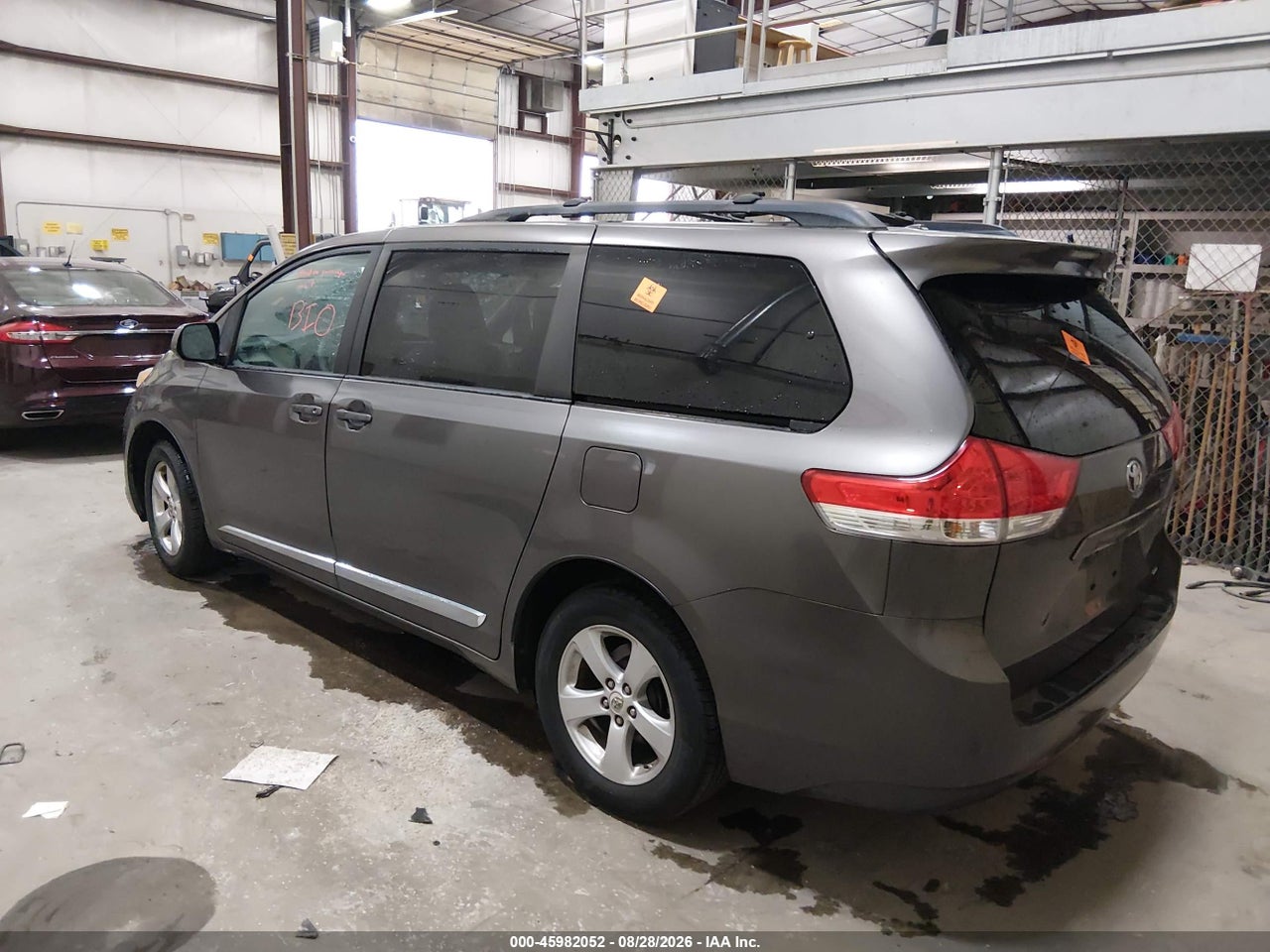 2012 TOYOTA SIENNA LE V6 8 PASSENGER · 3/11