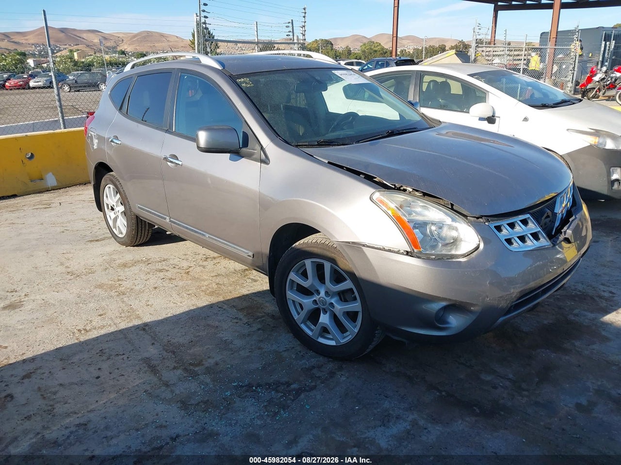 JN8AS5MT0BW****** · 2011 NISSAN ROGUE SV