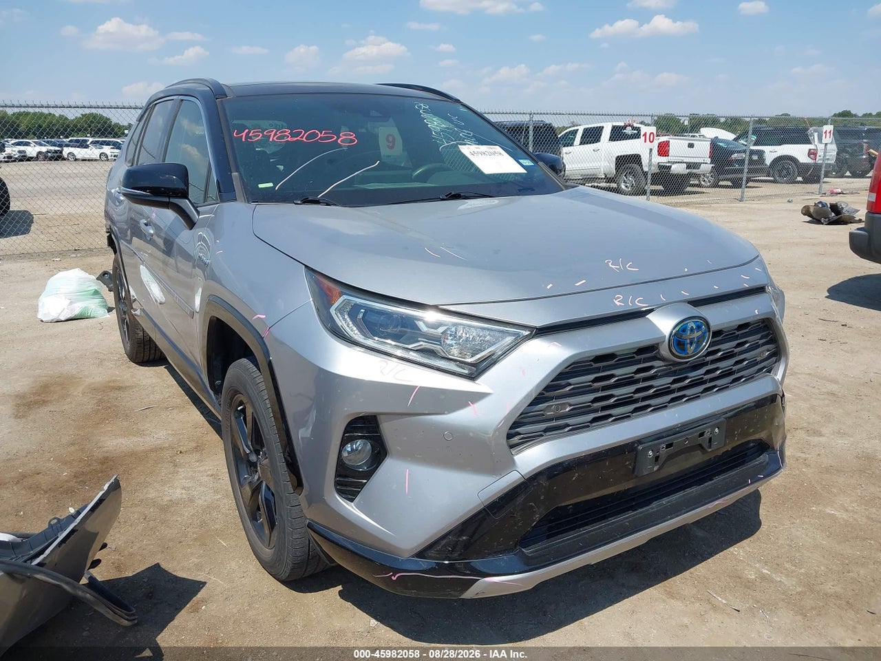 2019 TOYOTA RAV4 HYBRID XSE