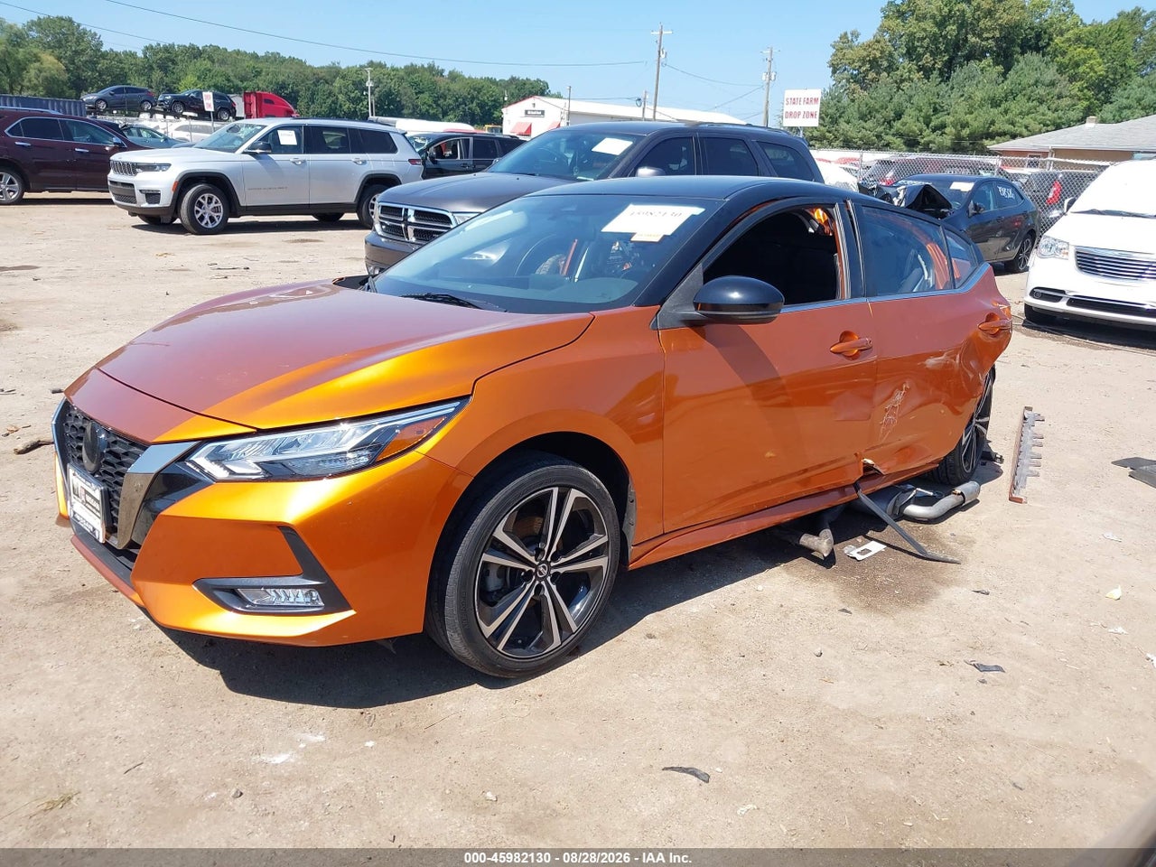 2023 NISSAN SENTRA SR XTRONIC CVT · 2/10