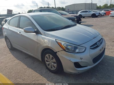 KMHCT4AE9GU****** · 2016 HYUNDAI ACCENT SE