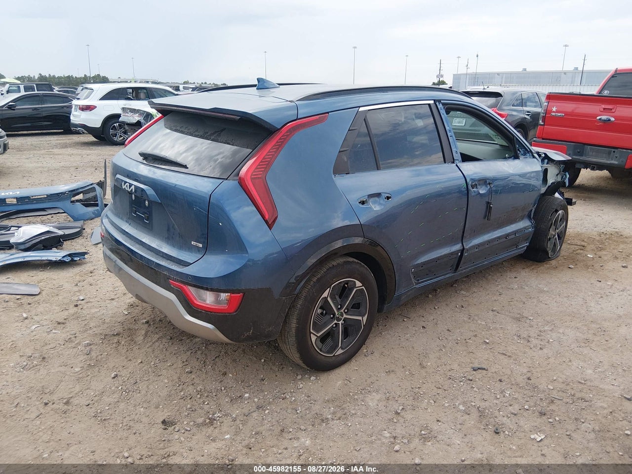 2026 KIA NIRO SX · 4/11