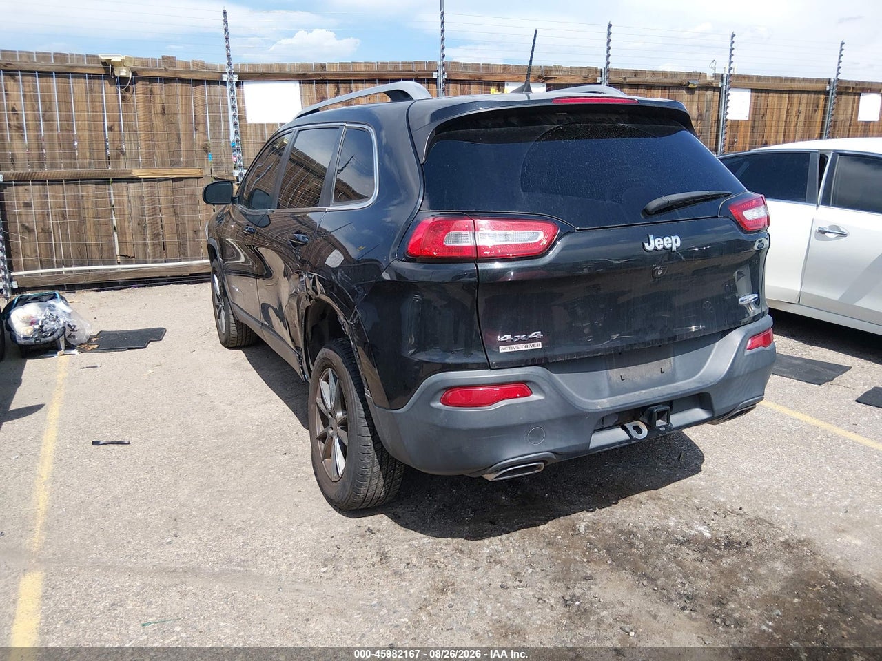 2016 JEEP CHEROKEE LATITUDE · 3/11