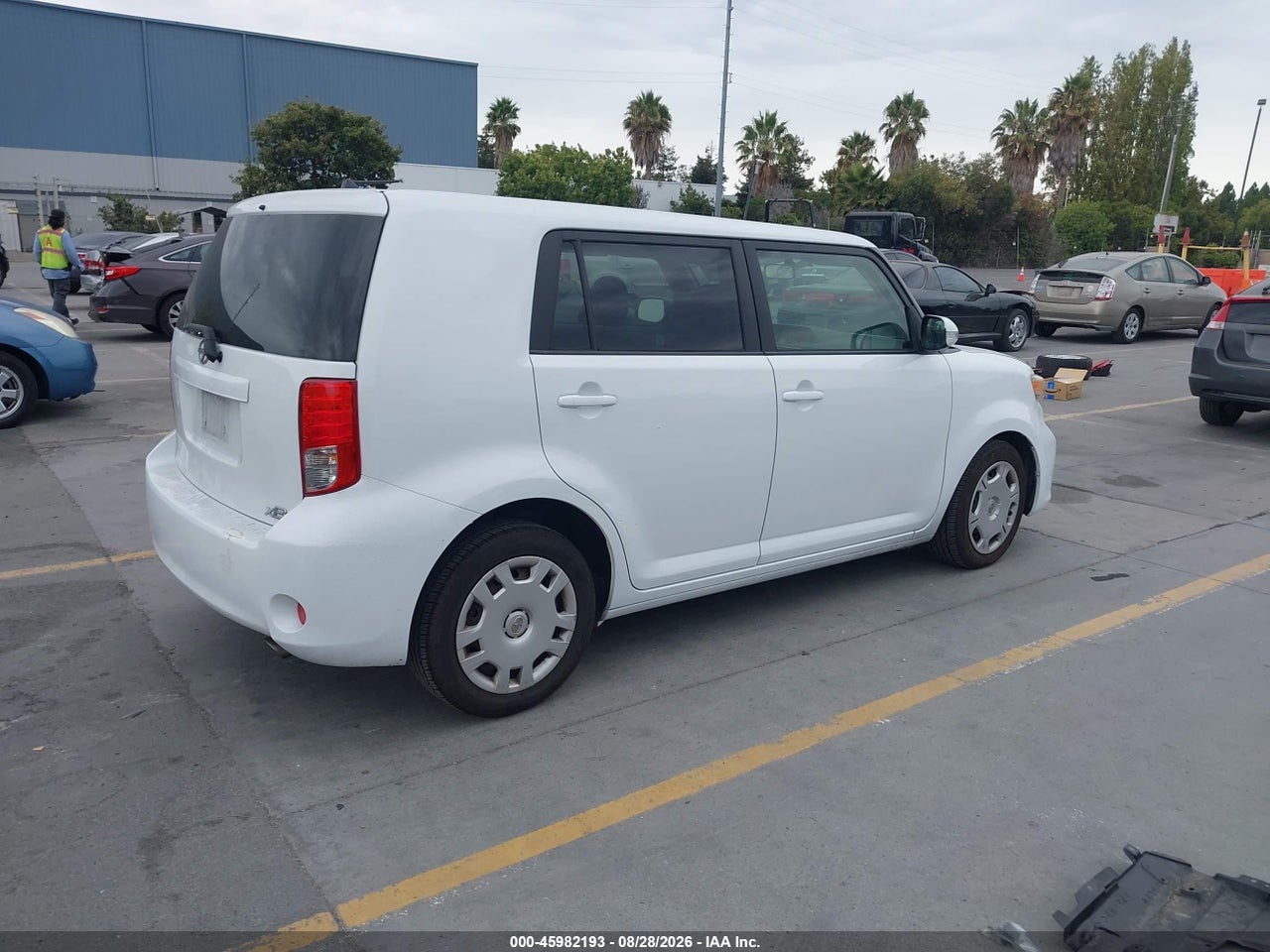2012 SCION XB   · 4/11
