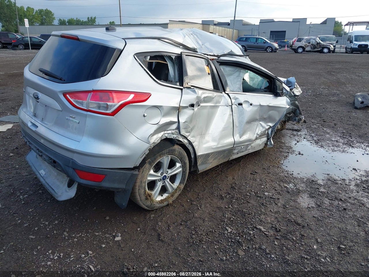 2014 FORD ESCAPE SE · 4/10