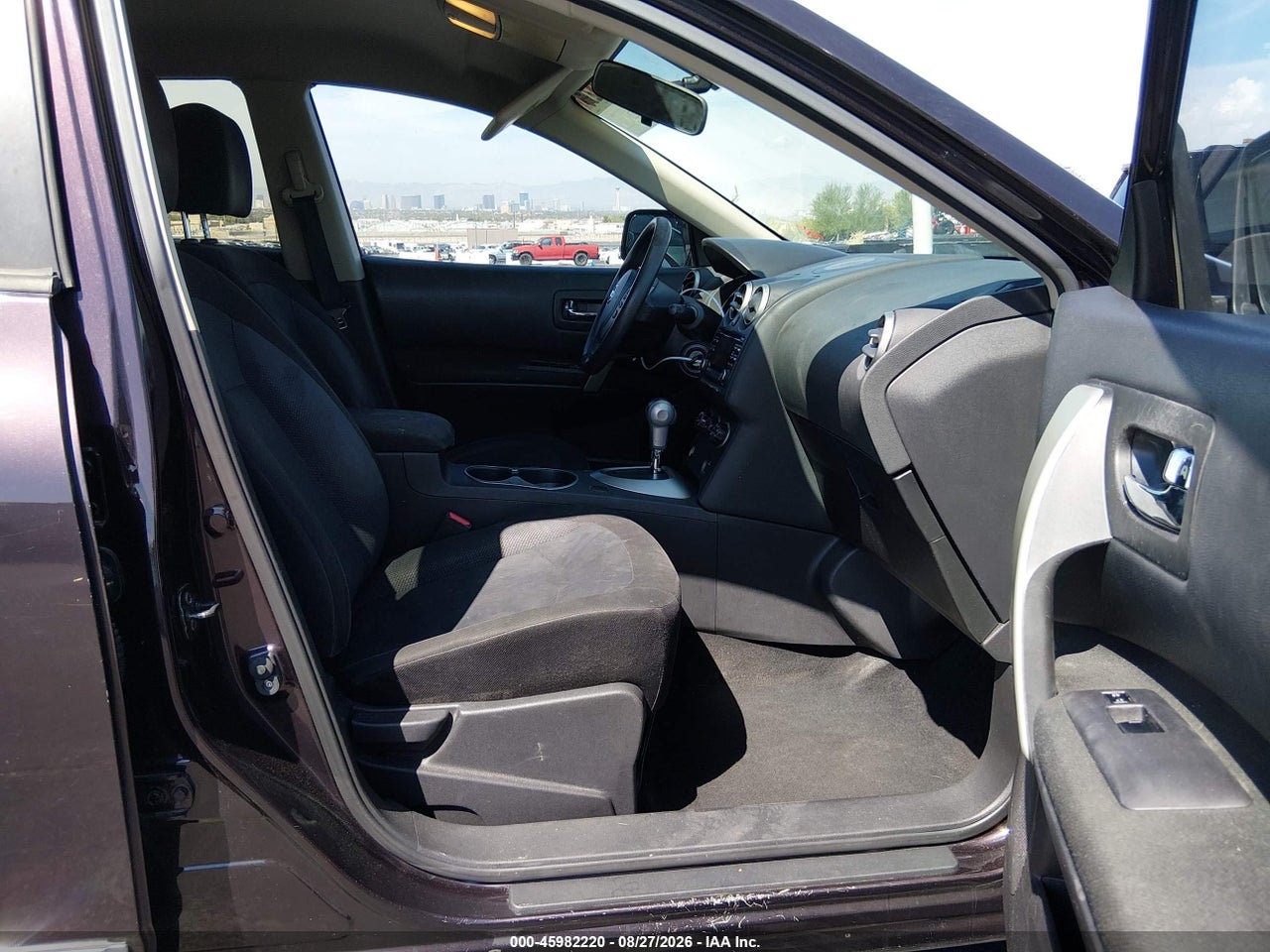 2015 NISSAN ROGUE SELECT S · 5/11