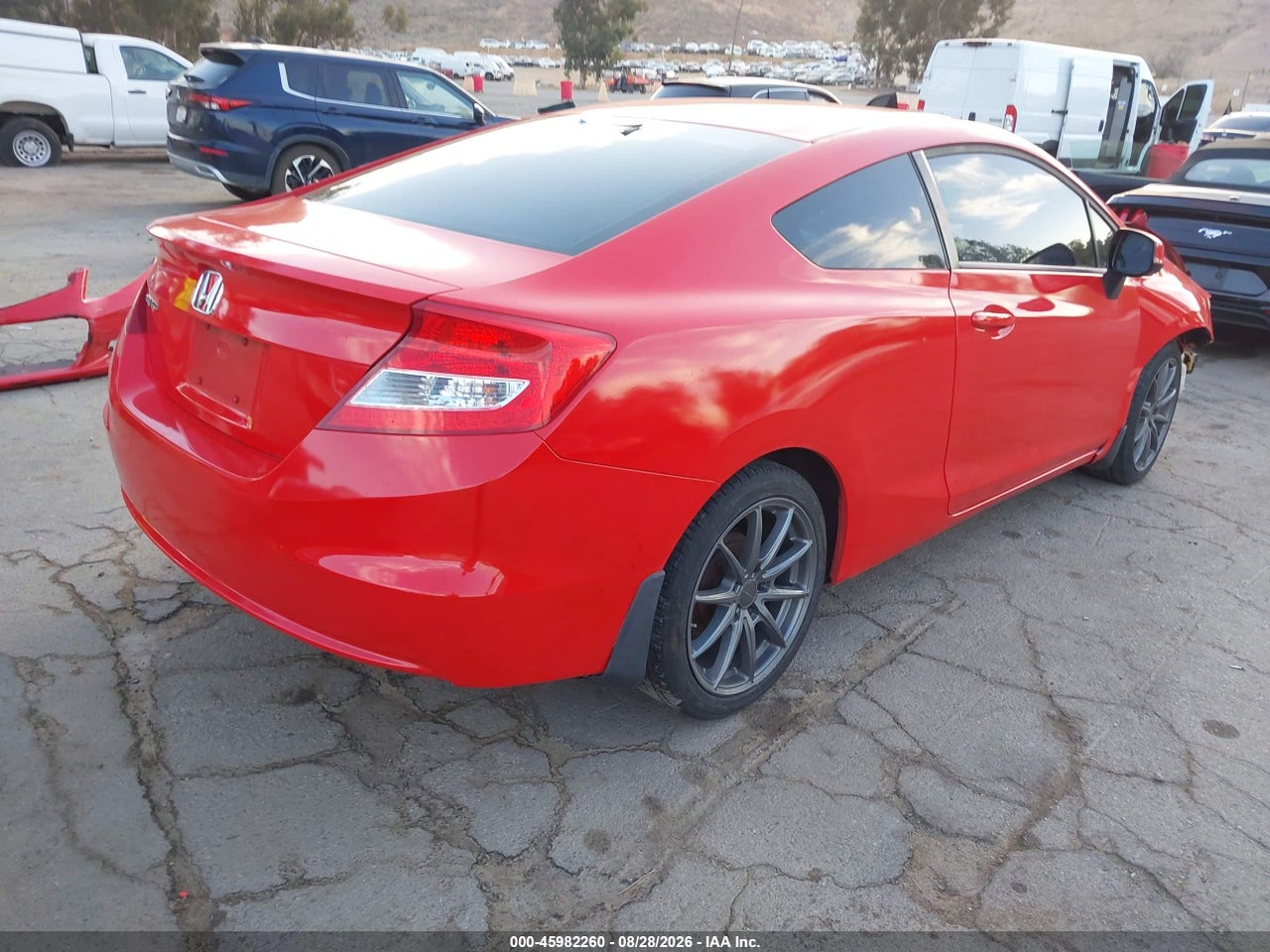 2012 HONDA CIVIC LX · 4/11
