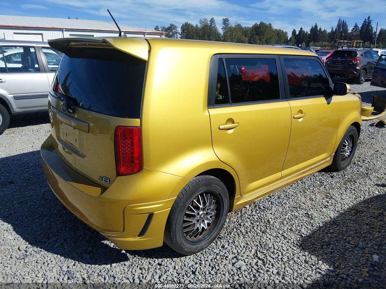 2008 SCION XB · 4/11