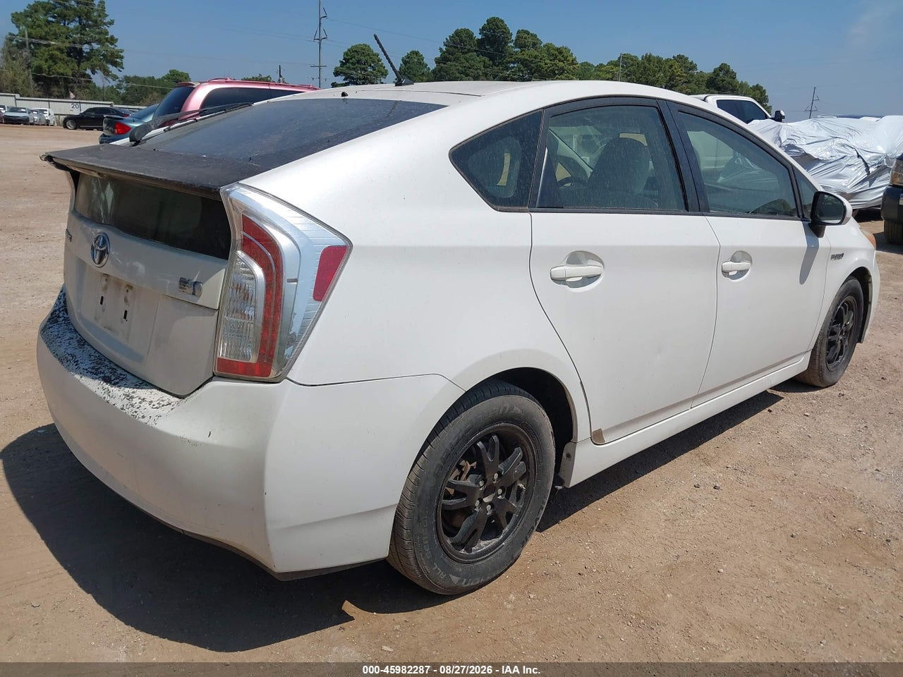 2014 TOYOTA PRIUS TWO · 4/11