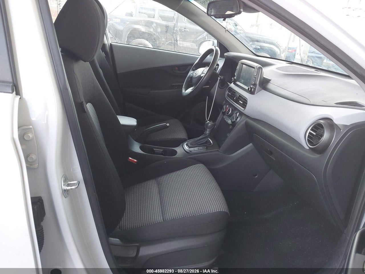 2019 HYUNDAI KONA SEL · 5/11