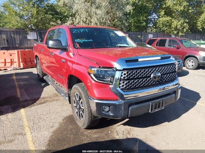 5TFDY5F1XKX****** · 2019 TOYOTA TUNDRA SR5 5.7L V8