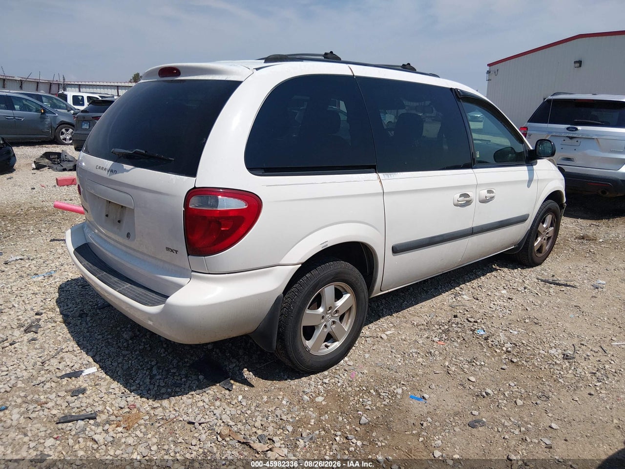 2005 DODGE CARAVAN SXT · 4/11