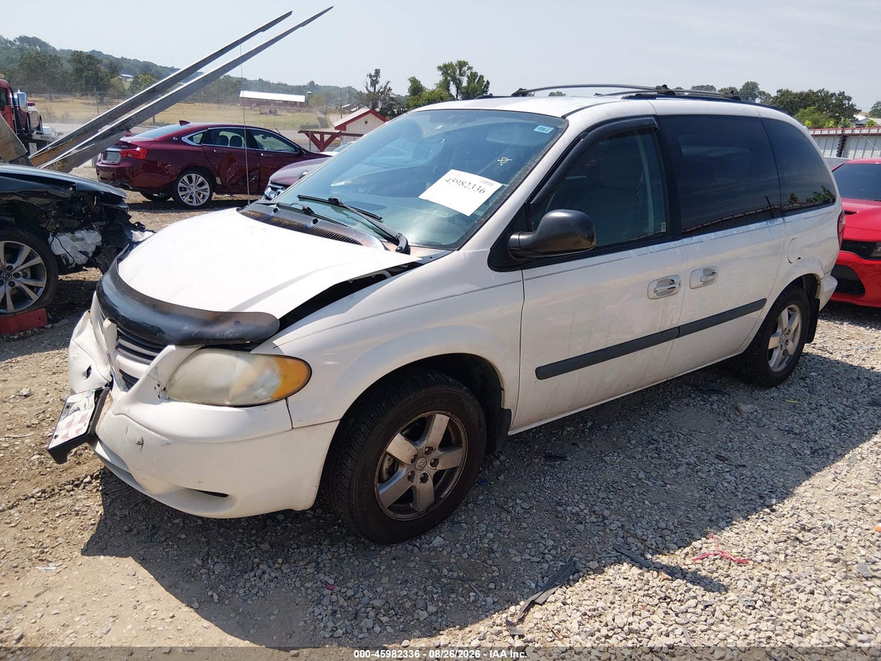 2005 DODGE CARAVAN SXT · 2/11