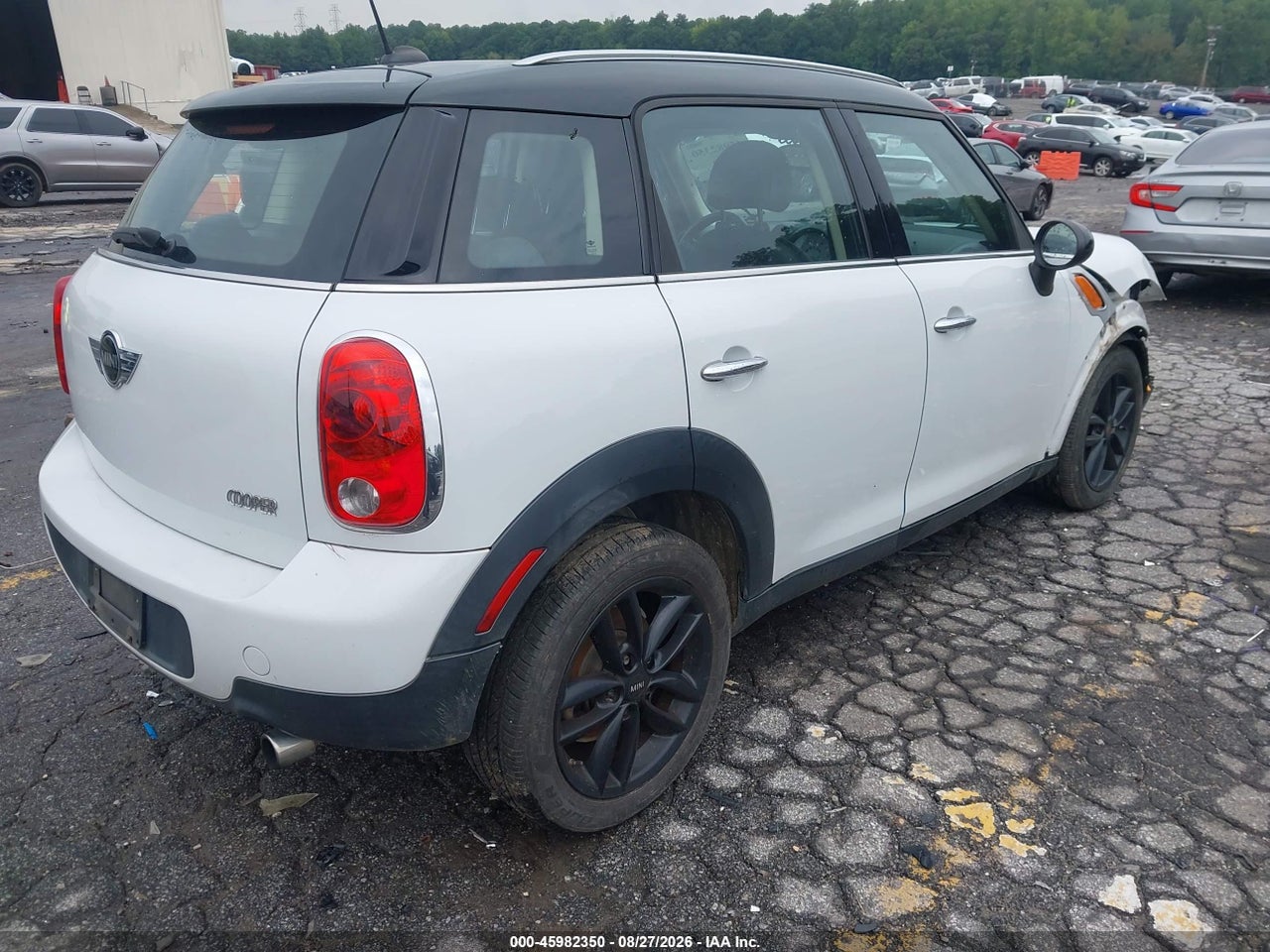 2013 MINI COUNTRYMAN COOPER · 4/11