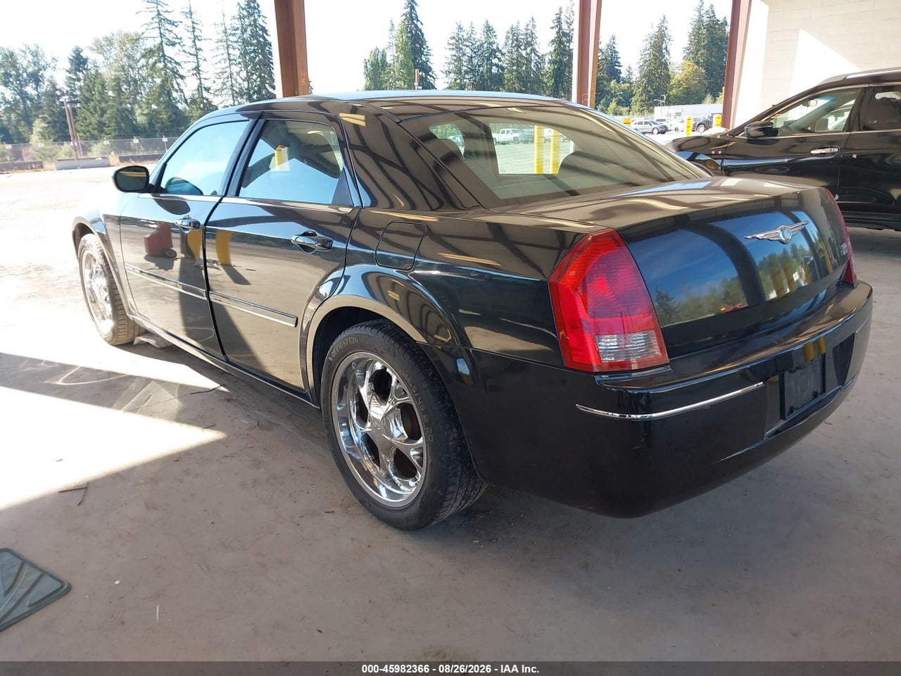 2005 CHRYSLER 300 TOURING · 3/11