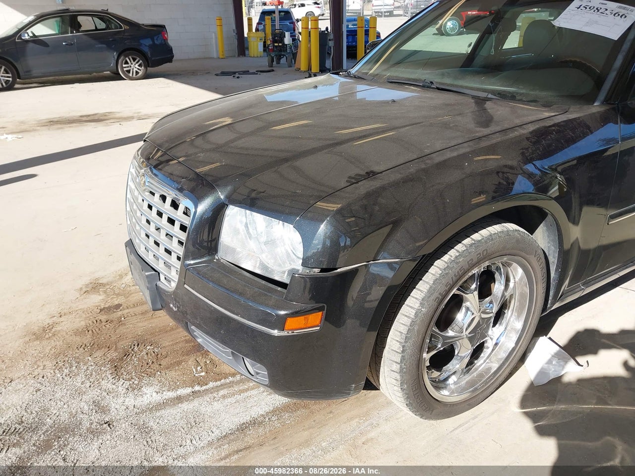 2005 CHRYSLER 300 TOURING · 6/11