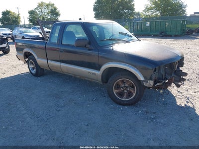 1GCCS19XXX8****** · 1999 CHEVROLET S-10 LS