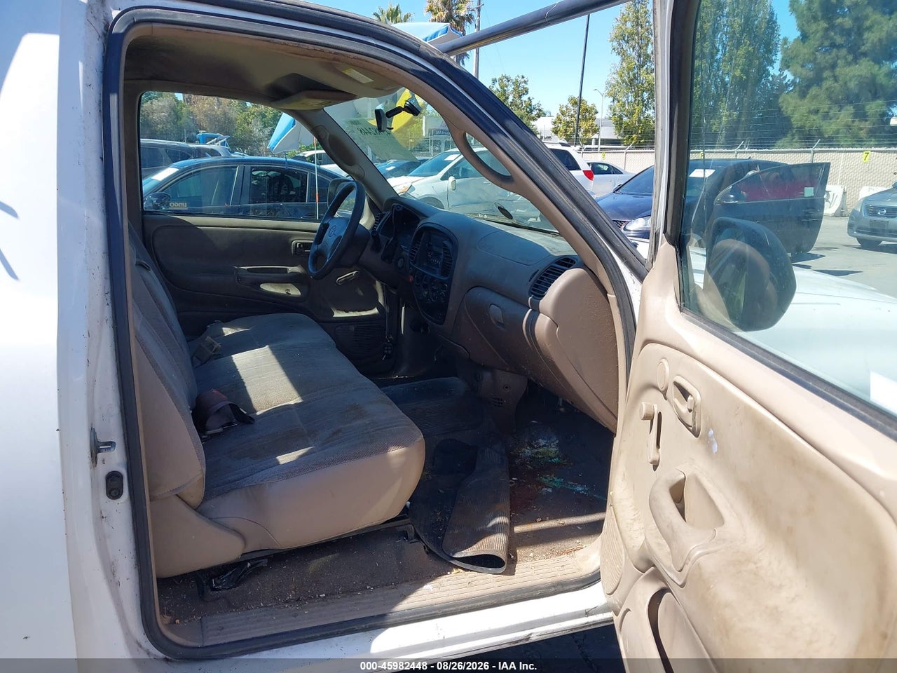 2000 TOYOTA TUNDRA · 5/11