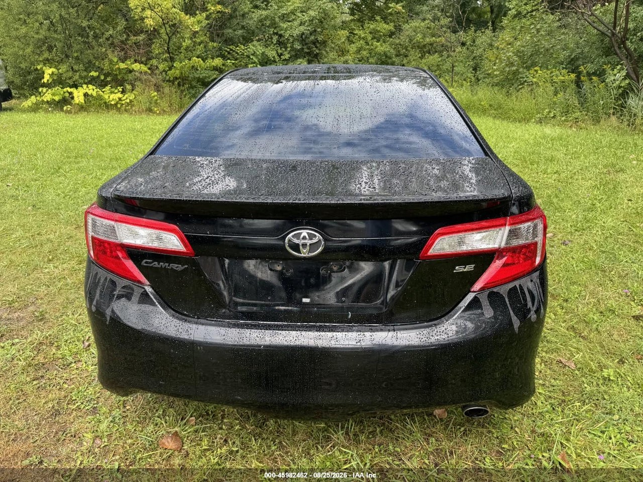 2014 TOYOTA CAMRY SE · 6/9