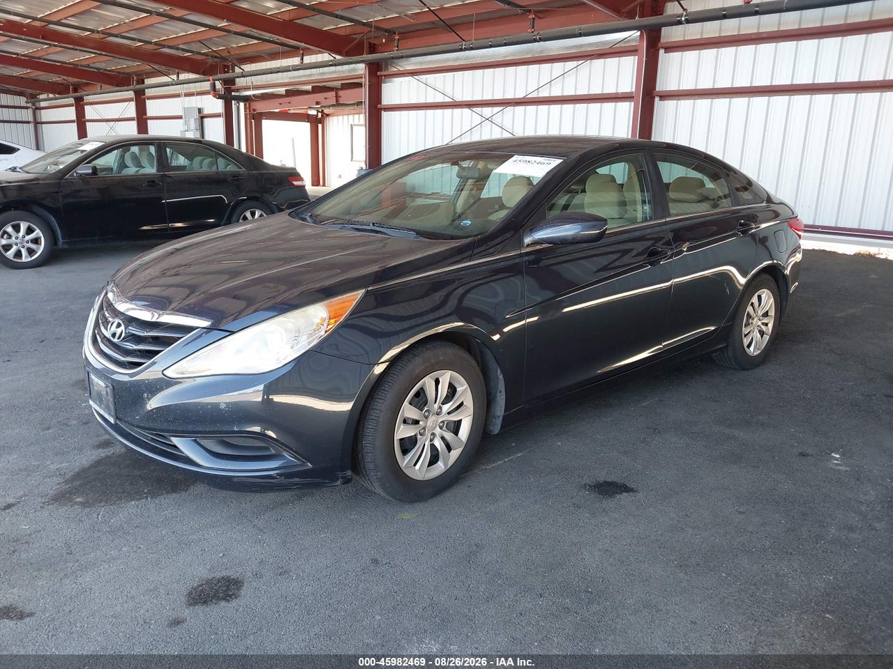2011 HYUNDAI SONATA GLS · 2/11